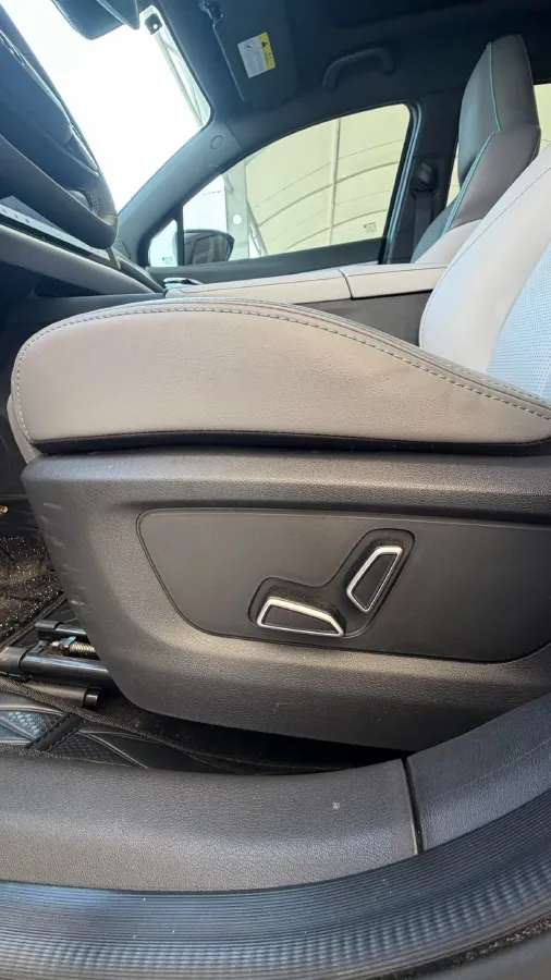 2023 ChangAn UNI-T 1.5T 188HP L4 7DCT,autocango,china used car exporter,china ev exporter,chinese used car exporter,chinese used ev exporter