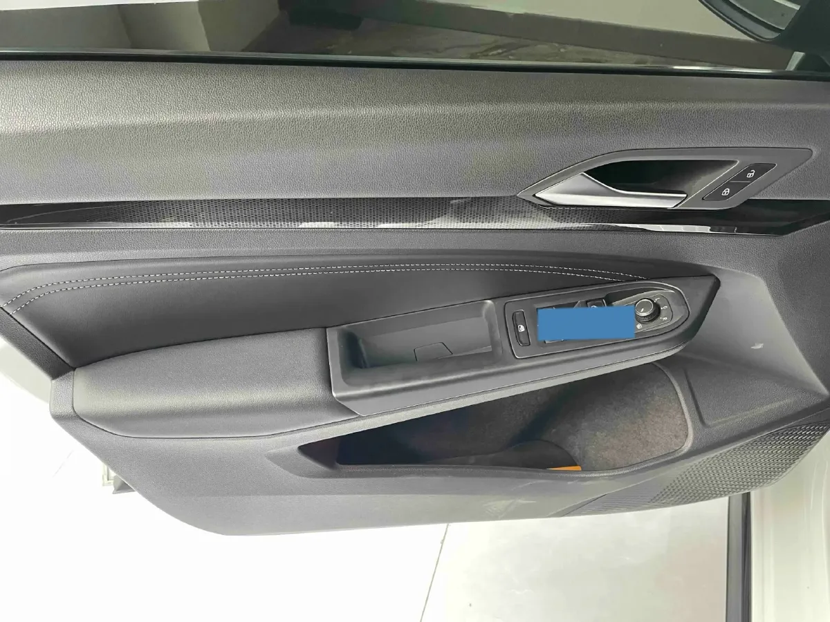 2021 Volkswagen Golf 1.4T 150HP L4 7DCT,autocango,china used car exporter,china ev exporter,chinese used car exporter,chinese used ev exporter