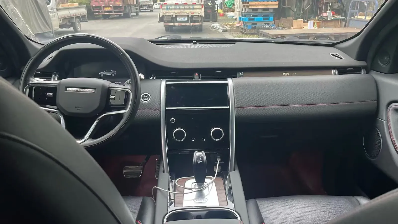 2022 Land Rover Discovery Sport 2.0T 249HP L4 9AT,autocango,china used car exporter,china ev exporter,chinese used car exporter,chinese used ev exporter