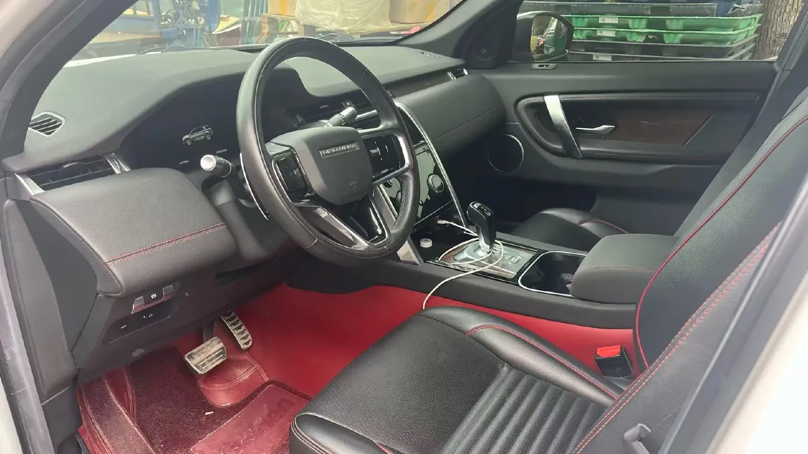 2022 Land Rover Discovery Sport 2.0T 249HP L4 9AT,autocango,china used car exporter,china ev exporter,chinese used car exporter,chinese used ev exporter