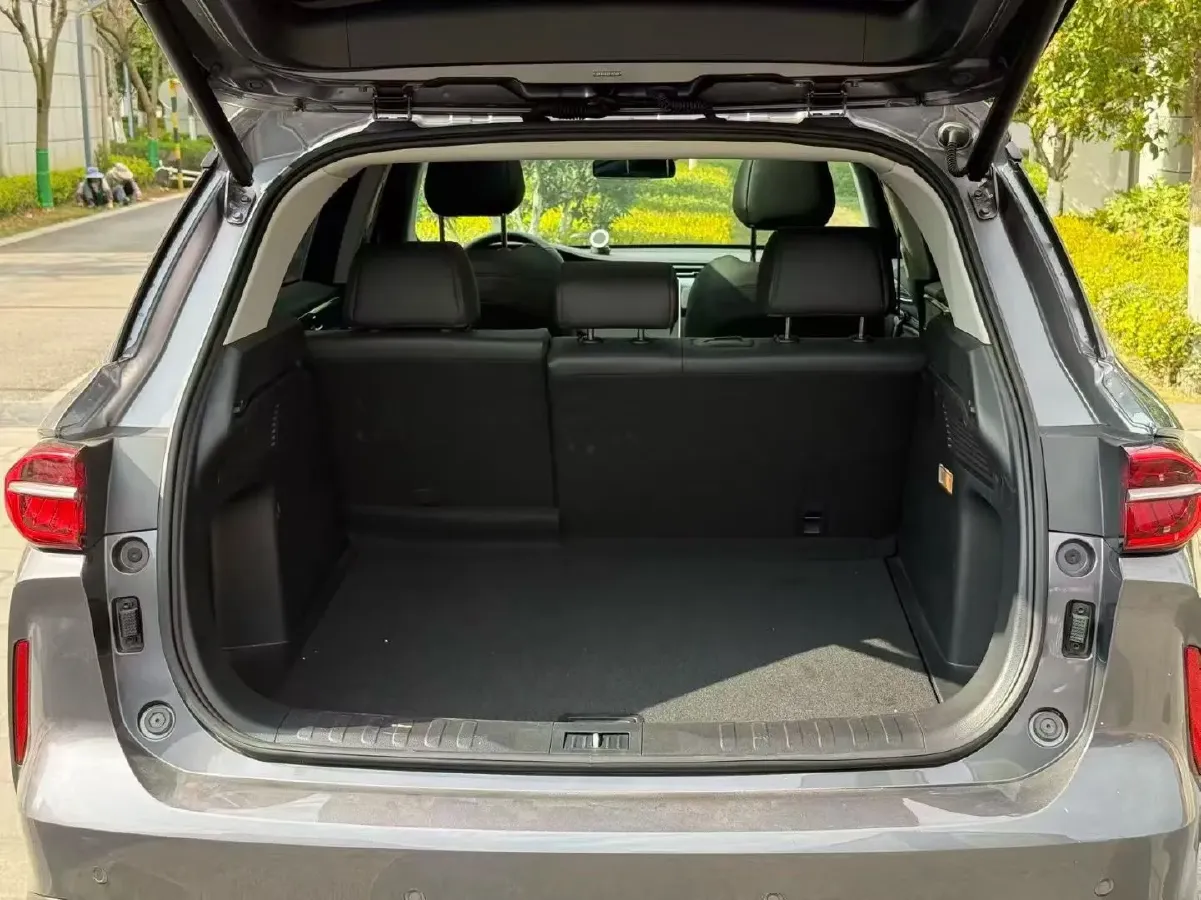 2023 GAC Trumpchi GS4 Plus 2.0T 252HP L4 6AT,autocango,china used car exporter,china ev exporter,chinese used car exporter,chinese used ev exporter