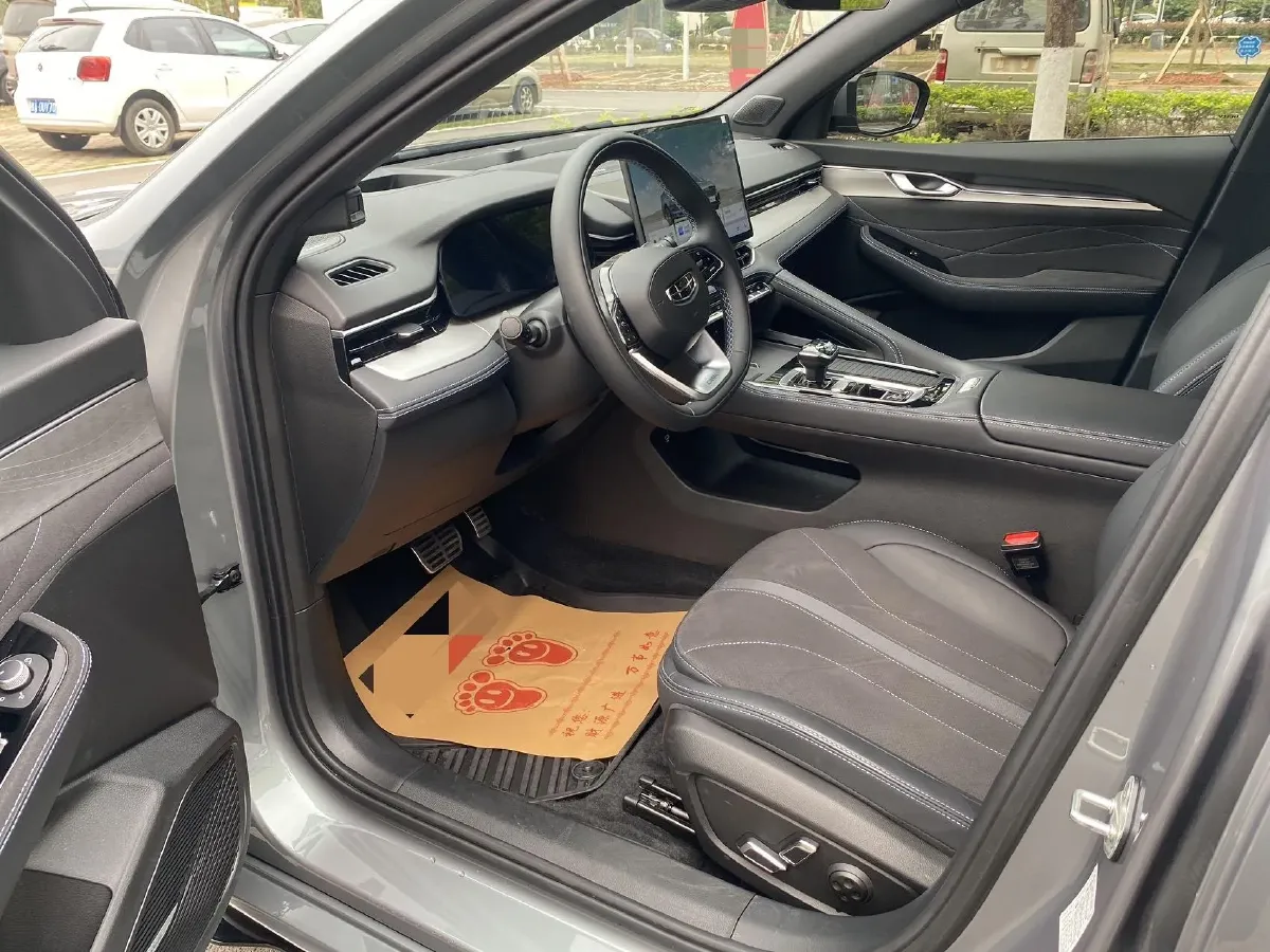 2026 Geely Preface 2.0T 272HP L4 8AT,autocango,china used car exporter,china ev exporter,chinese used car exporter,chinese used ev exporter