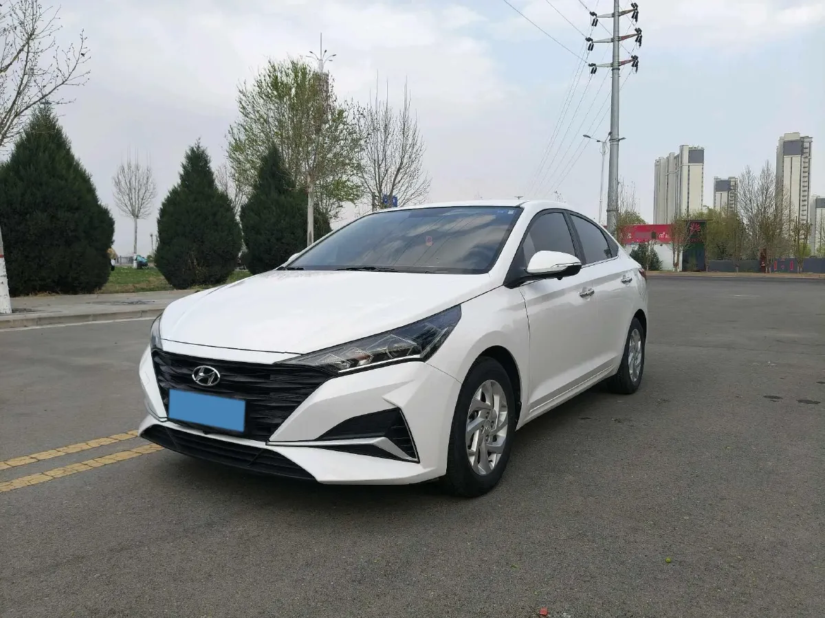 2020 Hyundai Verna 1.4L 100HP L4 6MT,autocango,china used car exporter,china ev exporter,chinese used car exporter,chinese used ev exporter