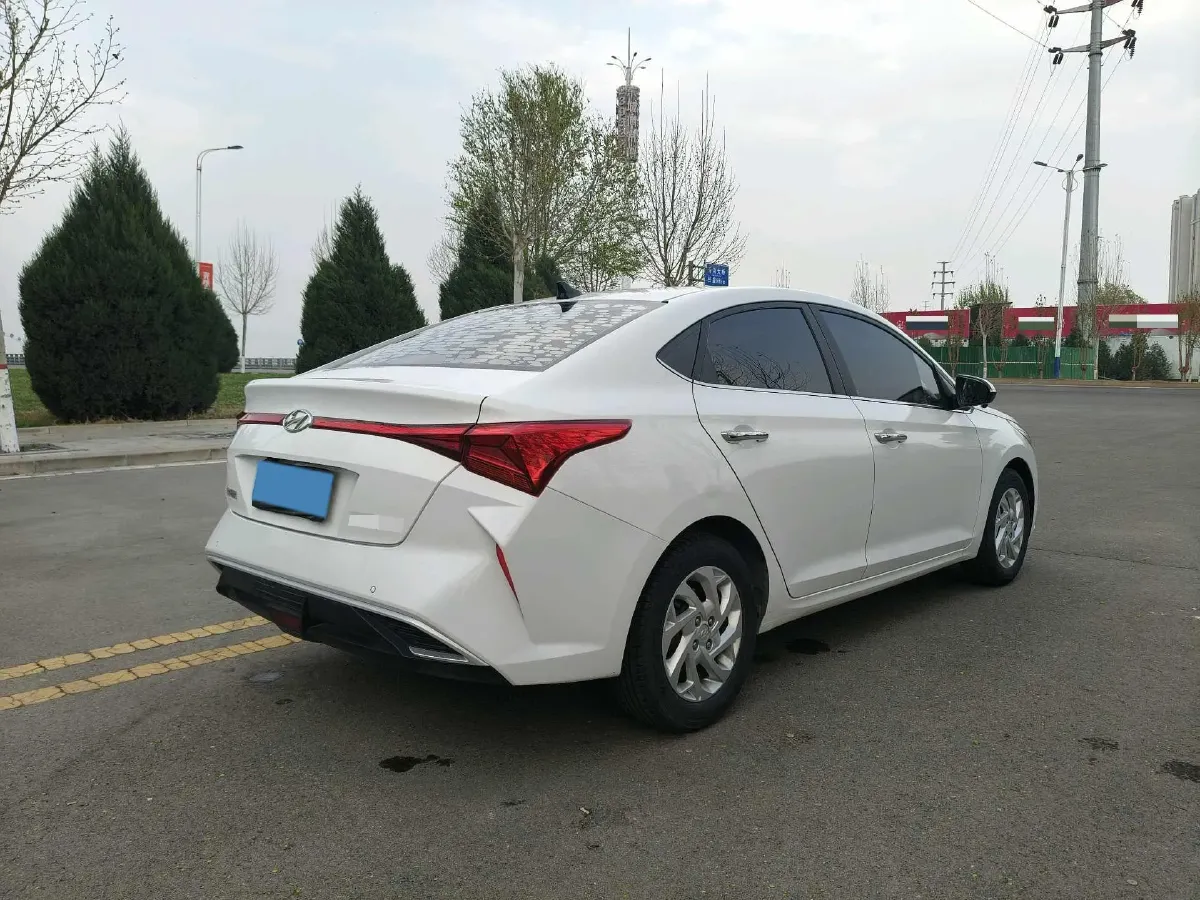 2020 Hyundai Verna 1.4L 100HP L4 6MT,autocango,china used car exporter,china ev exporter,chinese used car exporter,chinese used ev exporter