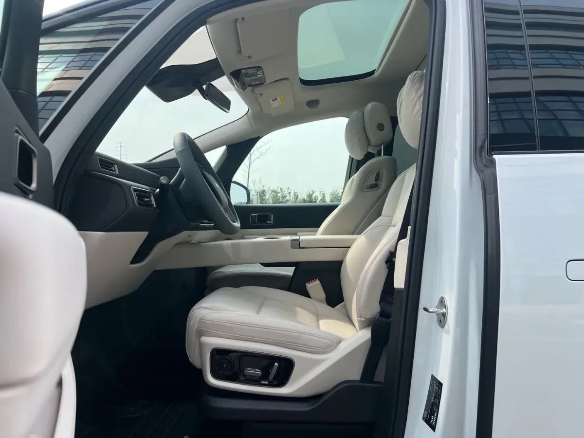 2025 Li MEGA BEV,autocango,china used car exporter,china ev exporter,chinese used car exporter,chinese used ev exporter