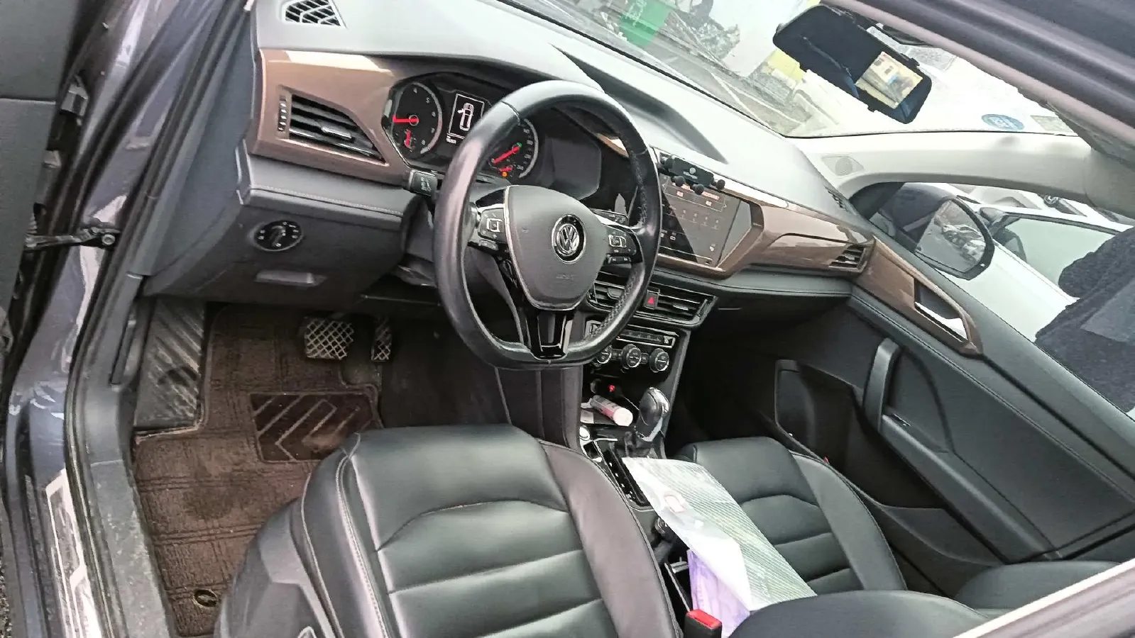 2019 MINI MINI 1.5T 102HP L3 7DCT,autocango,china used car exporter,china ev exporter,chinese used car exporter,chinese used ev exporter