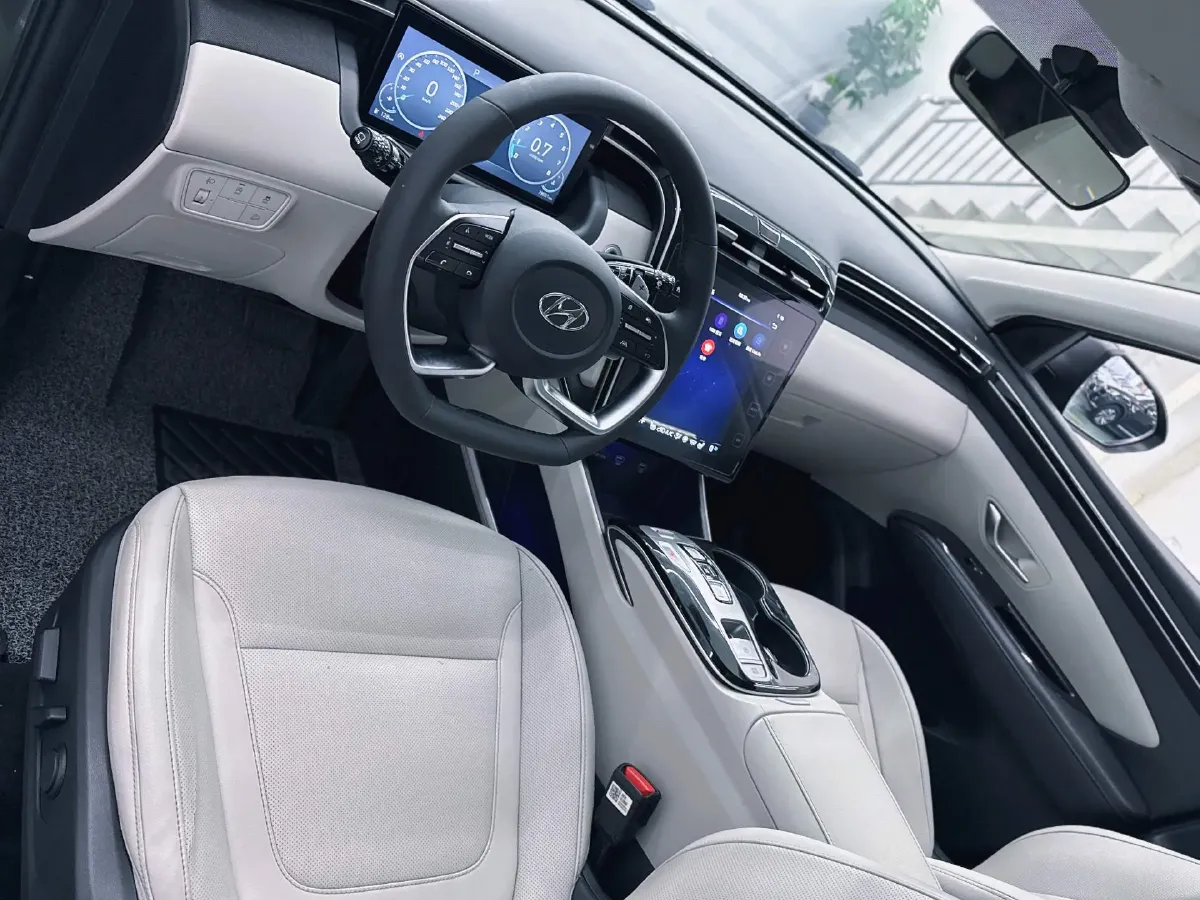 2021 Hyundai Tucson 1.5T 200HP L4 7DCT,autocango,china used car exporter,china ev exporter,chinese used car exporter,chinese used ev exporter