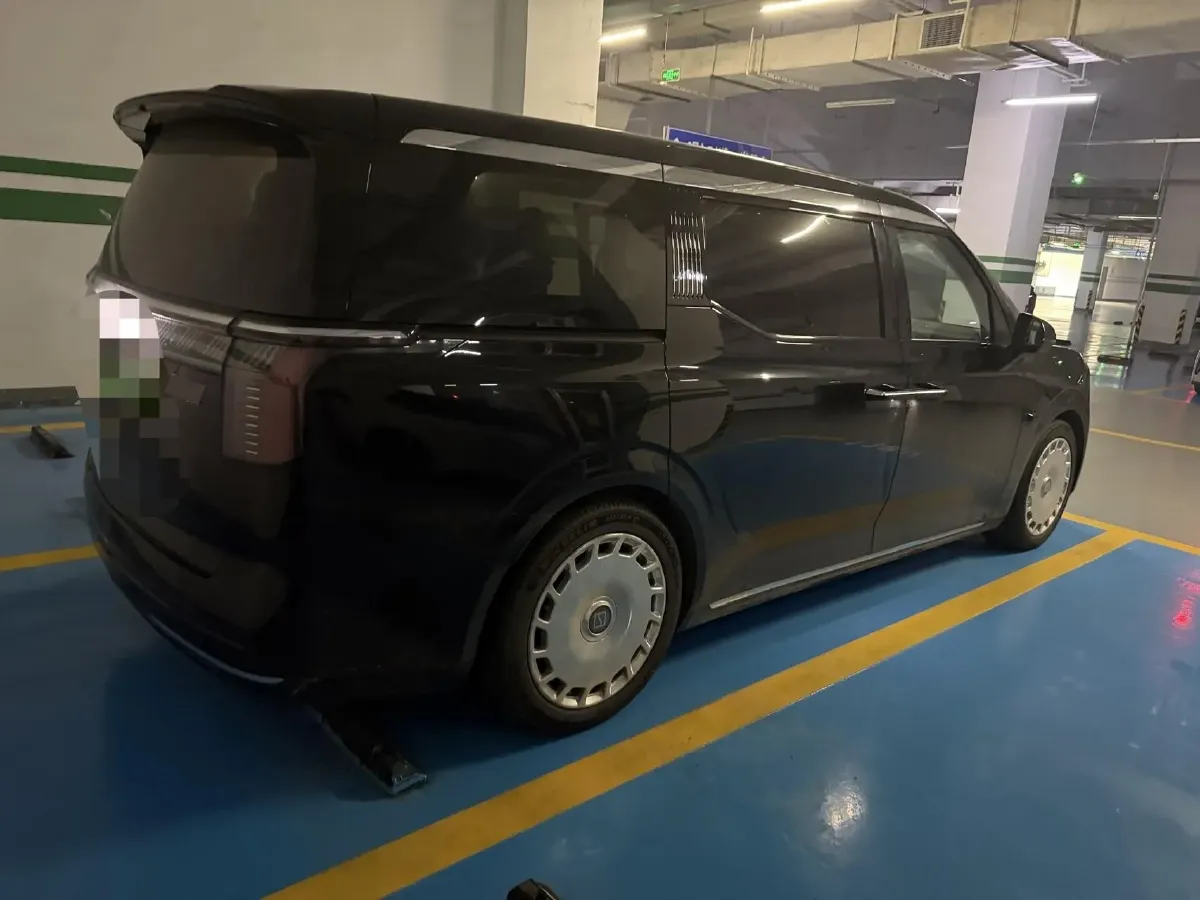 2024 Zeekr 009 BEV 108KWH,autocango,china used car exporter,china ev exporter,chinese used car exporter,chinese used ev exporter