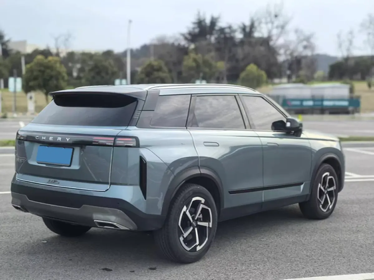 2023 Chery Exploration 06 1.6T 197HP L4 7DCT,autocango,china used car exporter,china ev exporter,chinese used car exporter,chinese used ev exporter