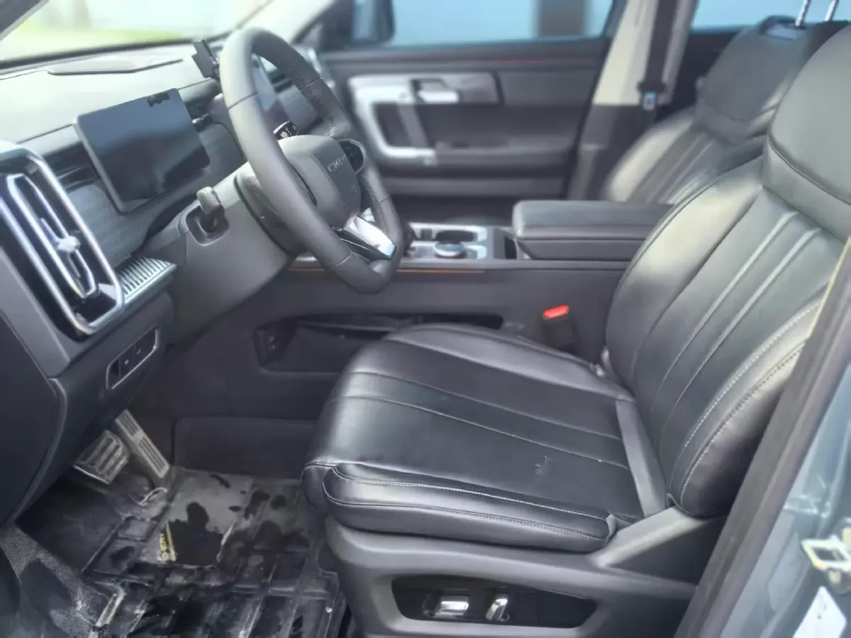 2023 Chery Exploration 06 1.6T 197HP L4 7DCT,autocango,china used car exporter,china ev exporter,chinese used car exporter,chinese used ev exporter