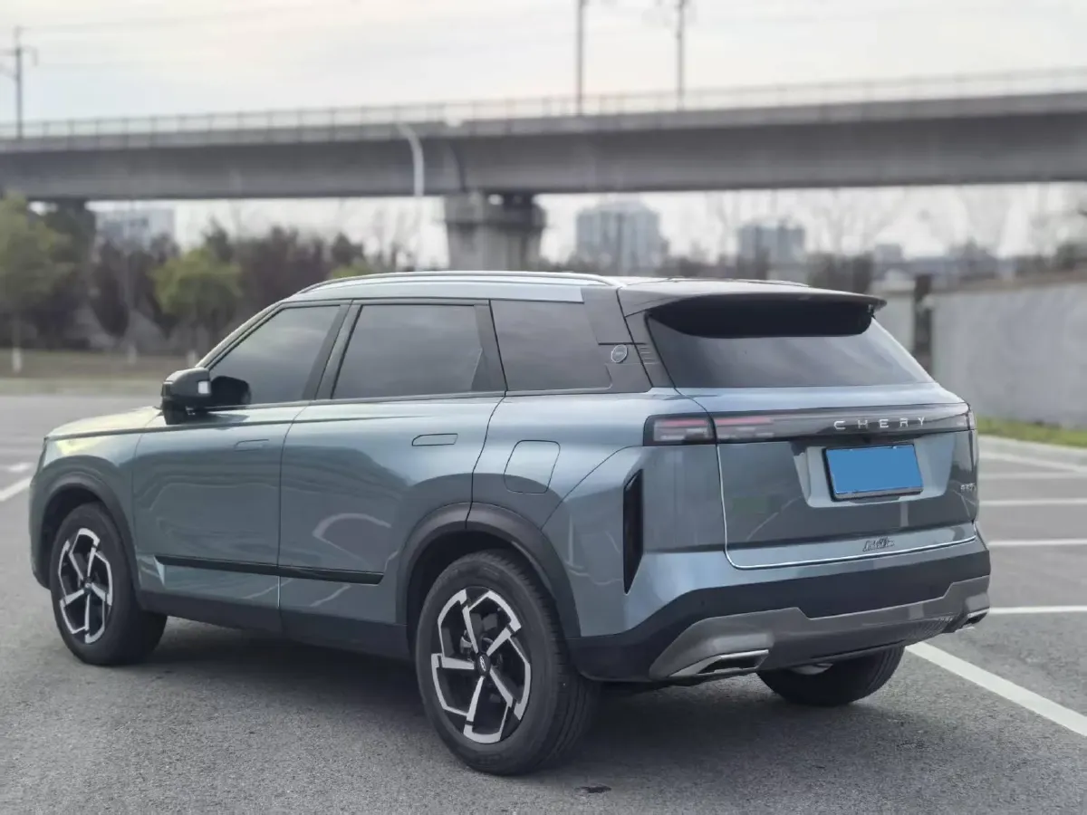2023 Chery Exploration 06 1.6T 197HP L4 7DCT,autocango,china used car exporter,china ev exporter,chinese used car exporter,chinese used ev exporter