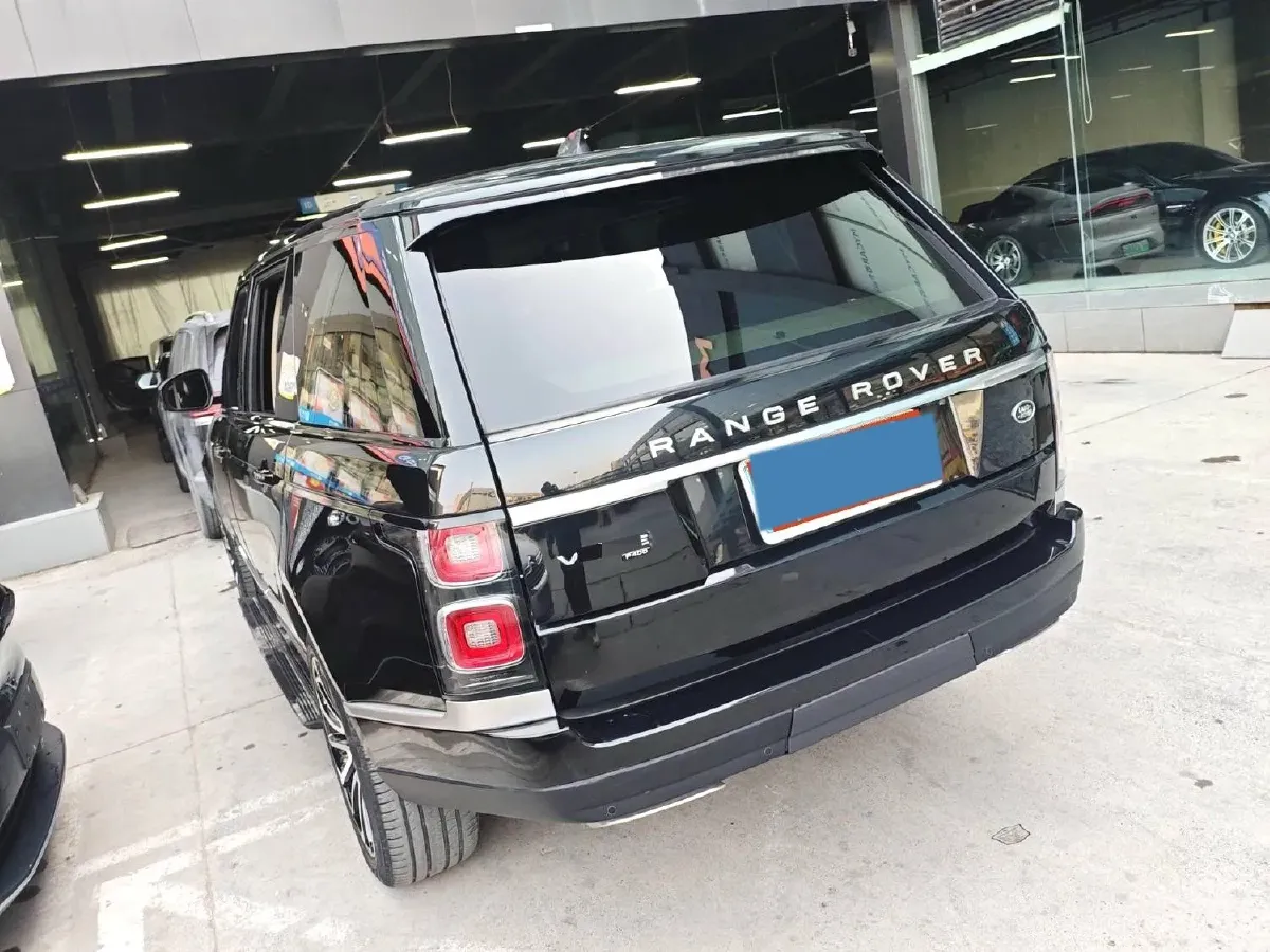 2020 Land Rover Range Rover 3.0T 400HP L6 8AT,autocango,china used car exporter,china ev exporter,chinese used car exporter,chinese used ev exporter