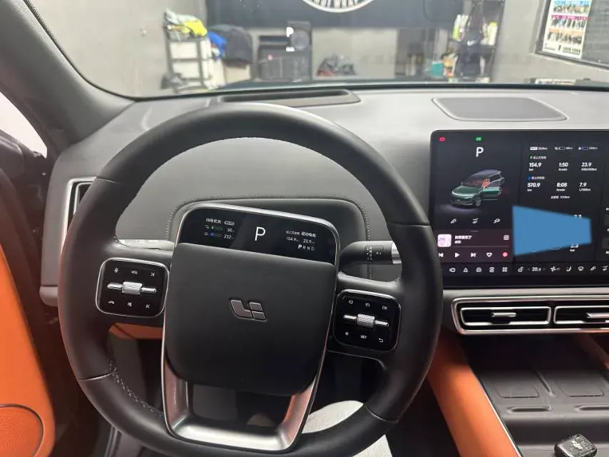 2025 Li L9 Range Extended 154HP REEV,autocango,china used car exporter,china ev exporter,chinese used car exporter,chinese used ev exporter