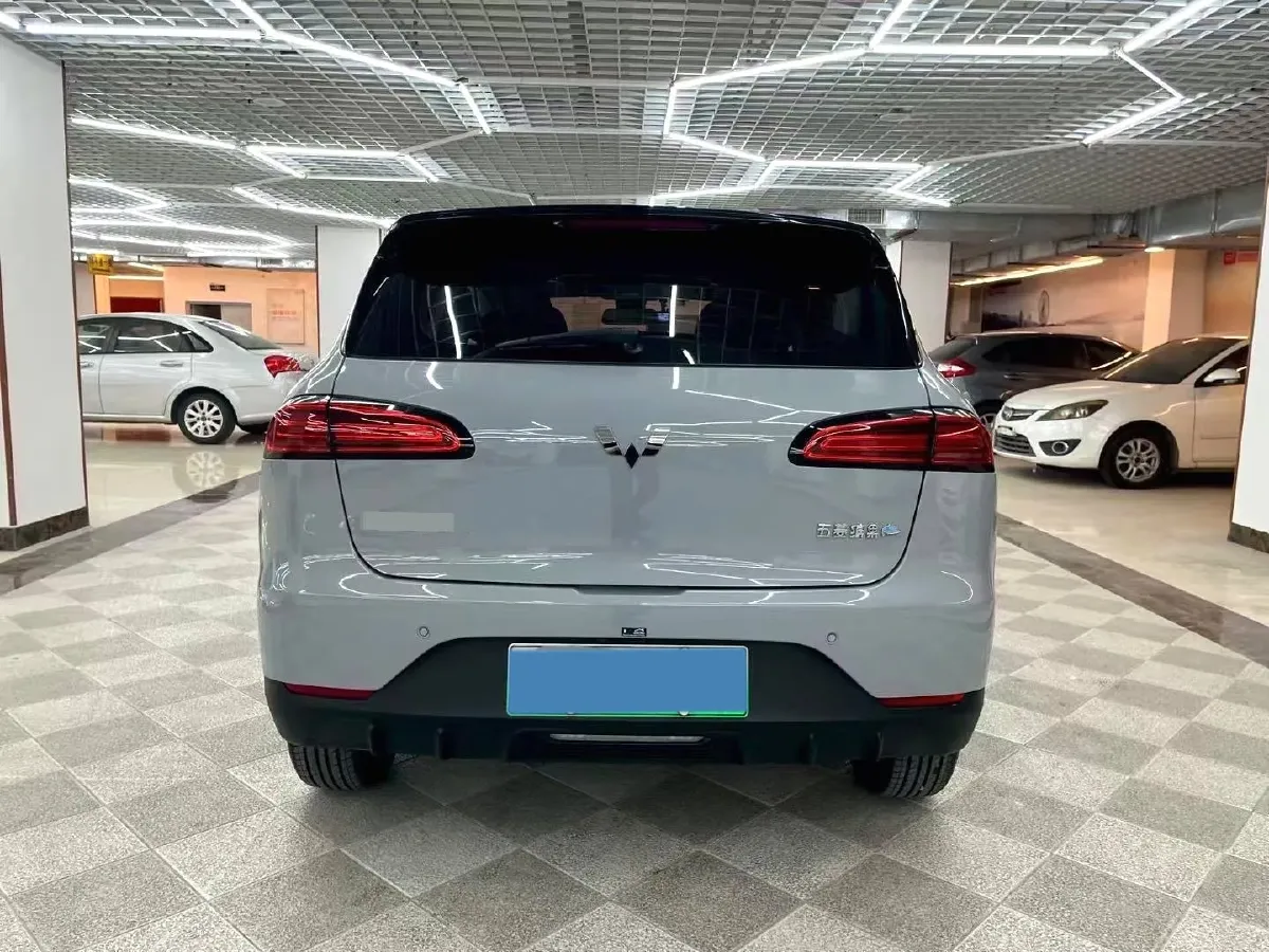 2024 WuLing BinGuoPLUS BEV 50.6KWH,autocango,china used car exporter,china ev exporter,chinese used car exporter,chinese used ev exporter