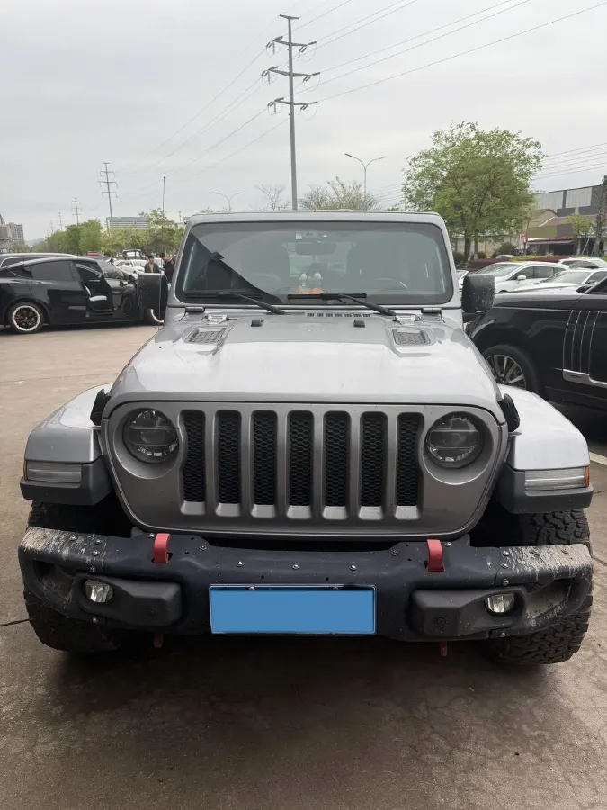 2021 Jeep Wrangler 2.0T 266HP L4 8AT,autocango,china used car exporter,china ev exporter,chinese used car exporter,chinese used ev exporter