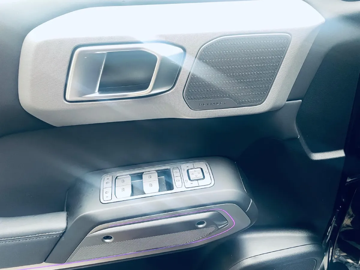 2025 FangChengBao Tai 3 BEV,autocango,china used car exporter,china ev exporter,chinese used car exporter,chinese used ev exporter