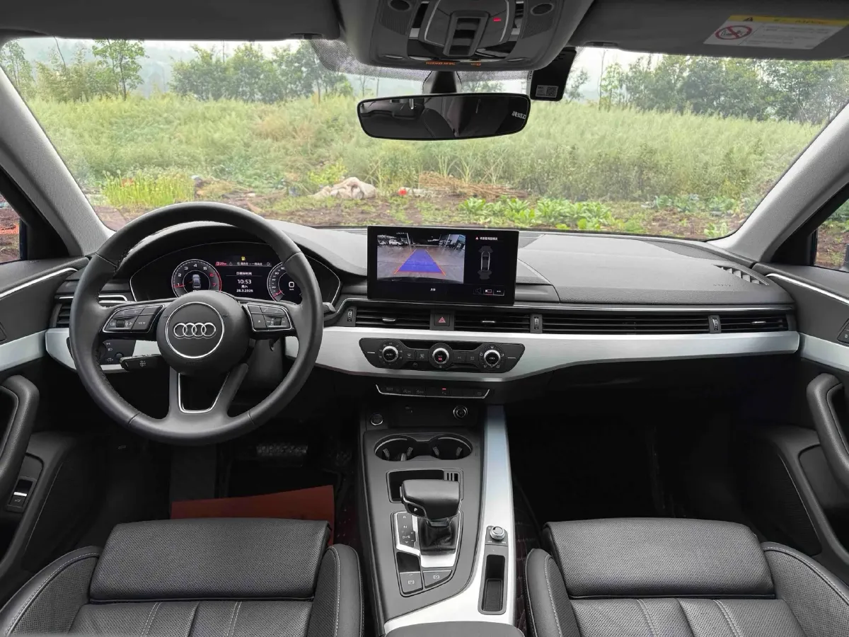 2023 Audi A4L 2.0T 190HP L4 7DCT,autocango,china used car exporter,china ev exporter,chinese used car exporter,chinese used ev exporter