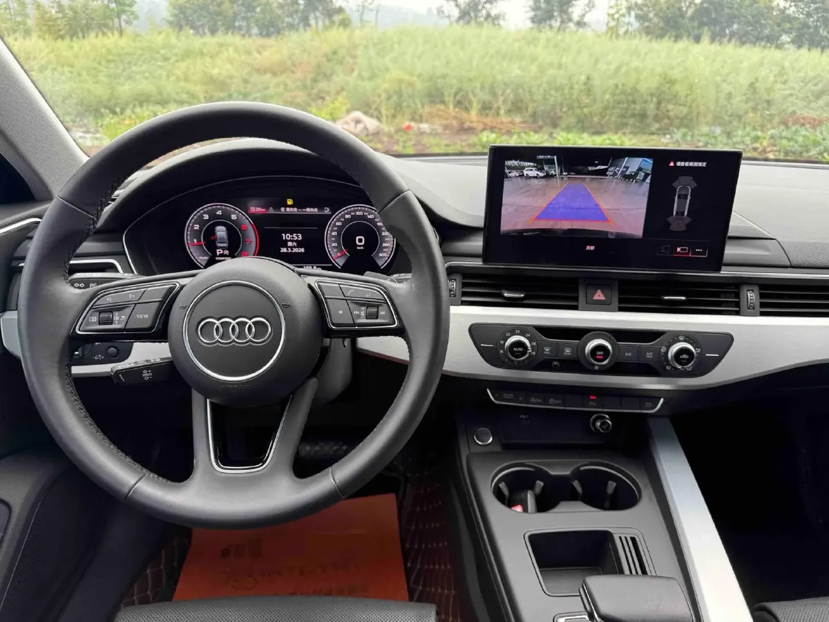 2023 Audi A4L 2.0T 190HP L4 7DCT,autocango,china used car exporter,china ev exporter,chinese used car exporter,chinese used ev exporter