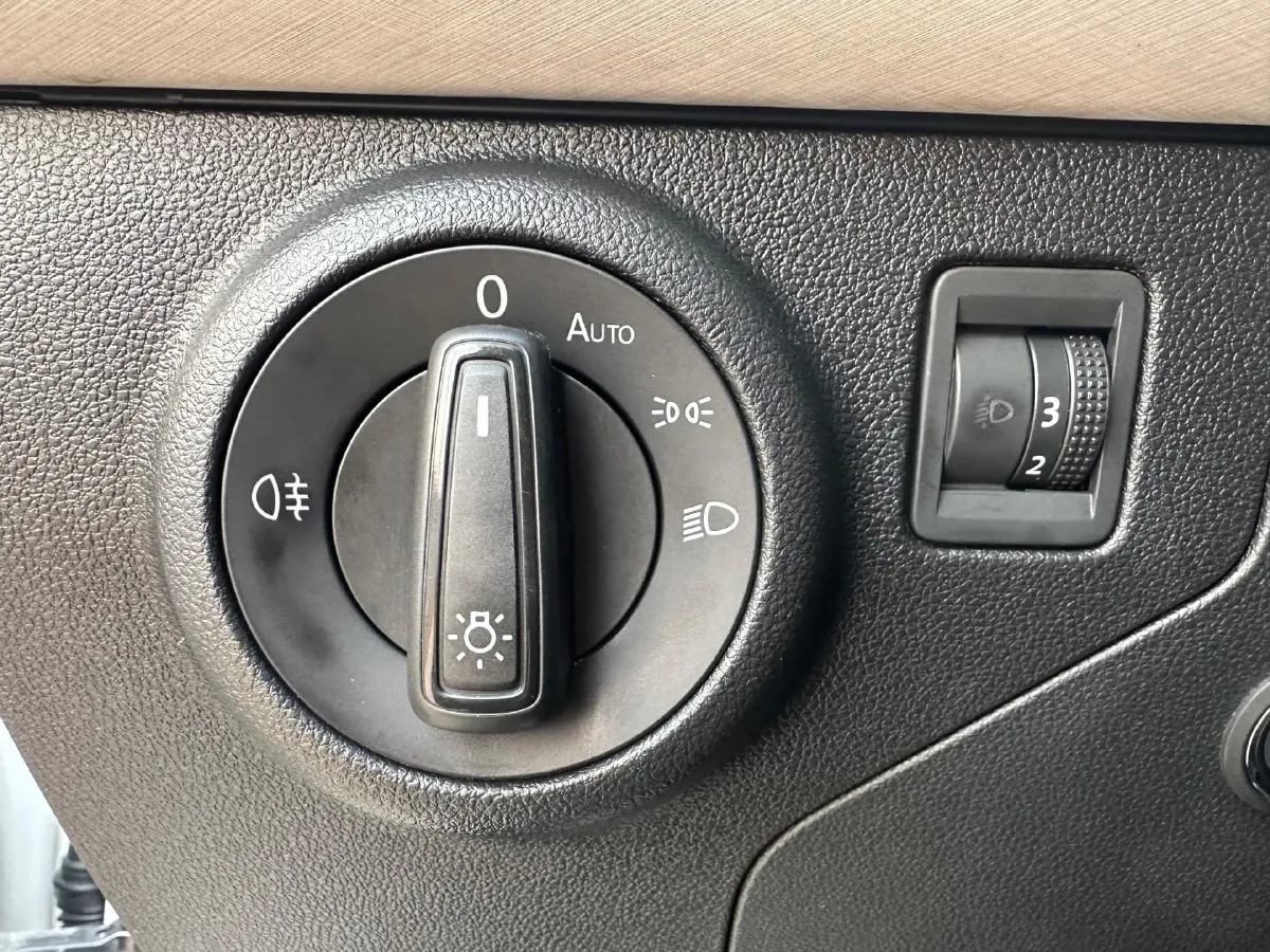 2023 Jetta VS5 1.4T 150HP L4 6AT,autocango,china used car exporter,china ev exporter,chinese used car exporter,chinese used ev exporter