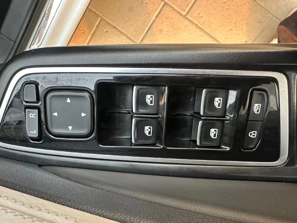 2023 Jetta VS5 1.4T 150HP L4 6AT,autocango,china used car exporter,china ev exporter,chinese used car exporter,chinese used ev exporter