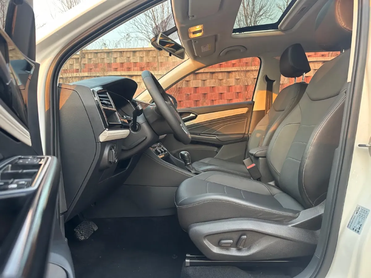 2023 Jetta VS5 1.4T 150HP L4 6AT,autocango,china used car exporter,china ev exporter,chinese used car exporter,chinese used ev exporter