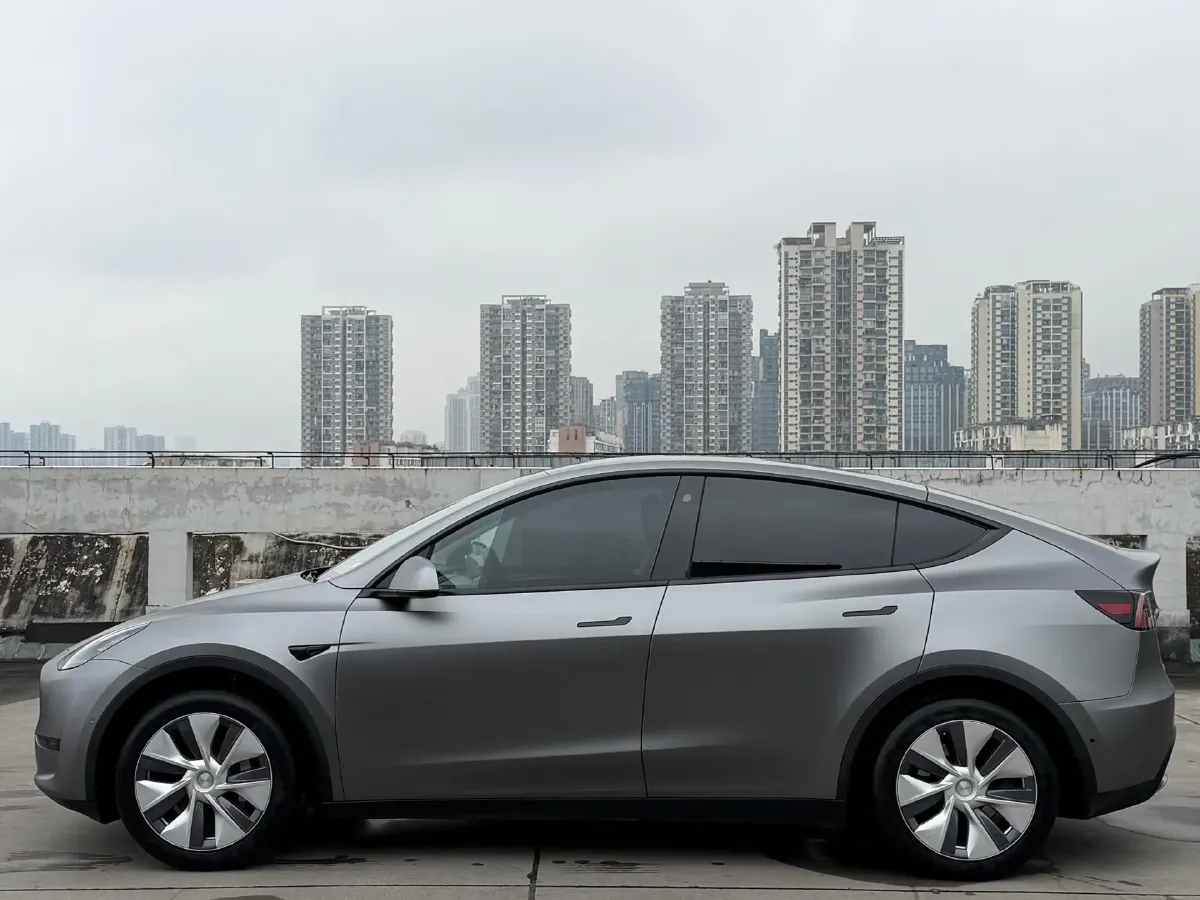 2022 Tesla Model Y BEV 60KWH,autocango,china used car exporter,china ev exporter,chinese used car exporter,chinese used ev exporter