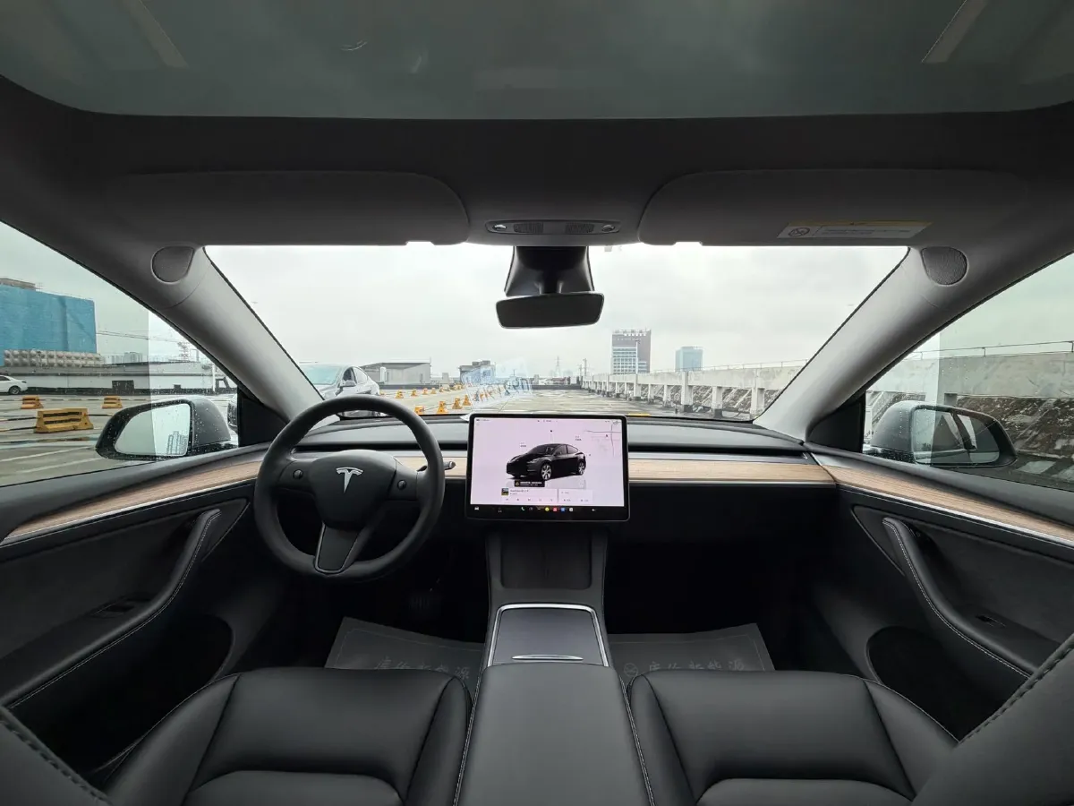 2022 Tesla Model Y BEV 60KWH,autocango,china used car exporter,china ev exporter,chinese used car exporter,chinese used ev exporter