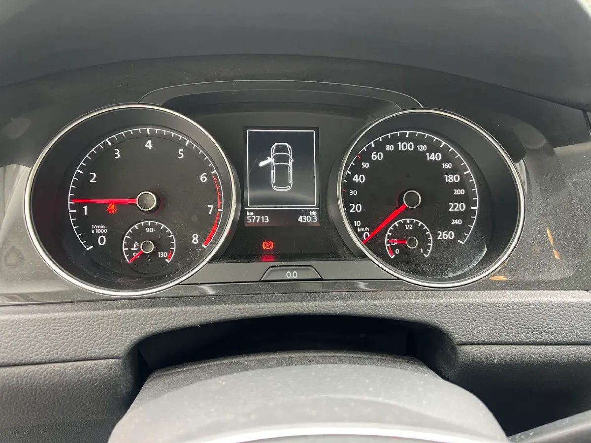 2018 Volkswagen Golf 1.6L 110HP L4 6AT,autocango,china used car exporter,china ev exporter,chinese used car exporter,chinese used ev exporter