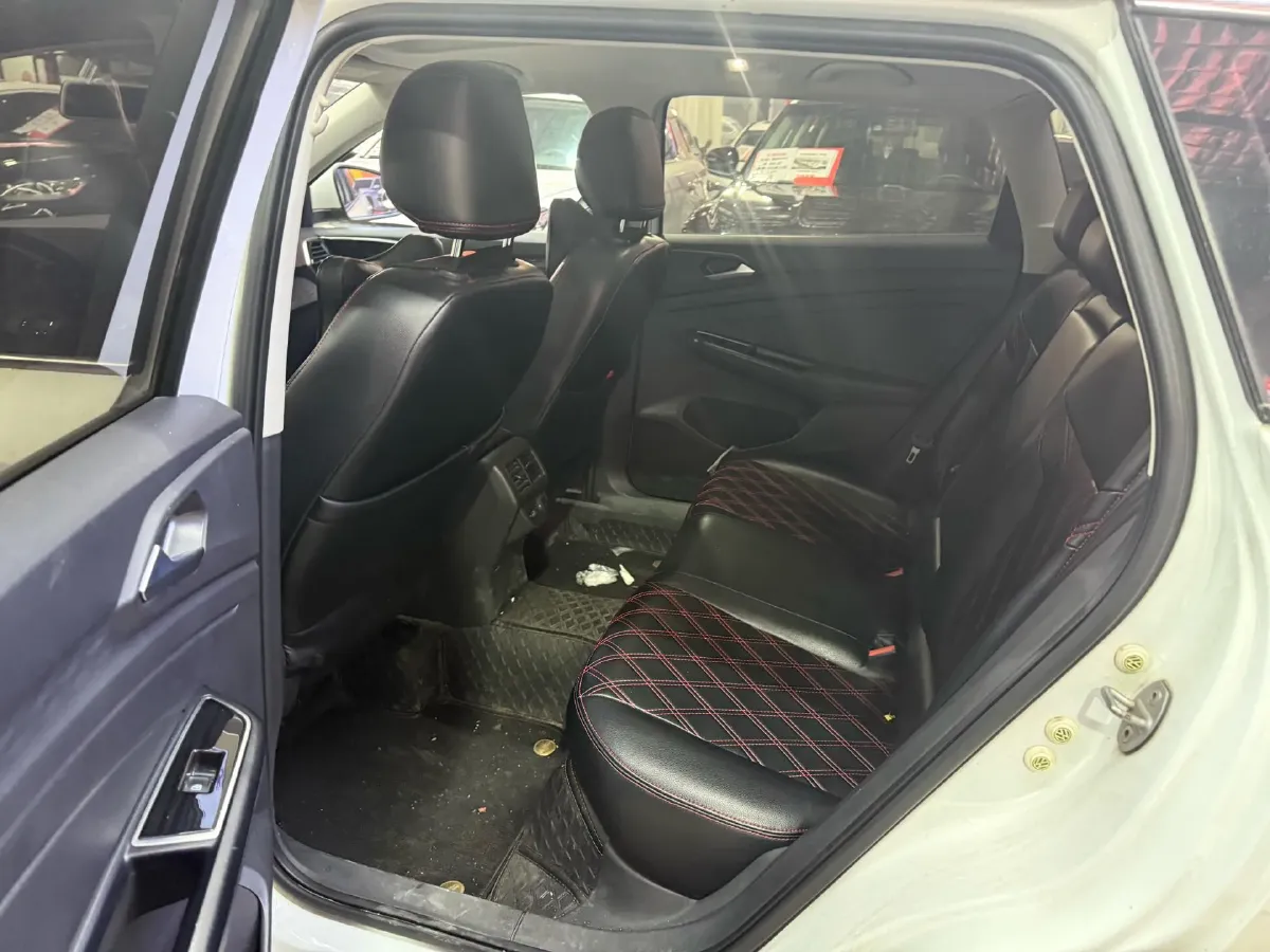 2021 Jetta VS7 1.4T 150HP L4 6AT,autocango,china used car exporter,china ev exporter,chinese used car exporter,chinese used ev exporter