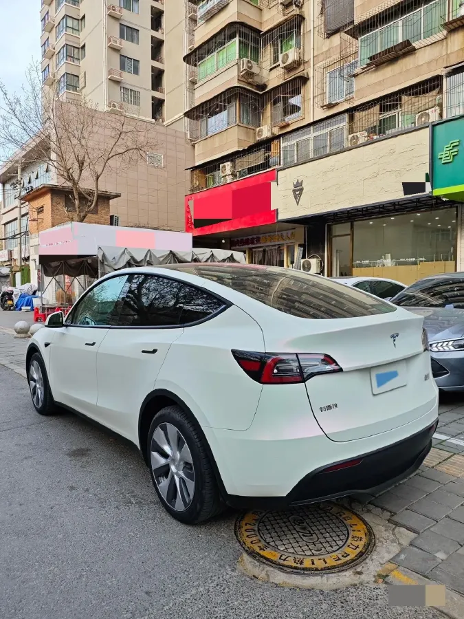 2022 Tesla Model Y BEV 60KWH,autocango,china used car exporter,china ev exporter,chinese used car exporter,chinese used ev exporter