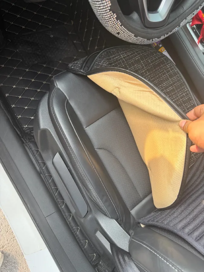 2021 ChangAn CS35 Plus 1.6L 128HP L4 CVT,autocango,china used car exporter,china ev exporter,chinese used car exporter,chinese used ev exporter