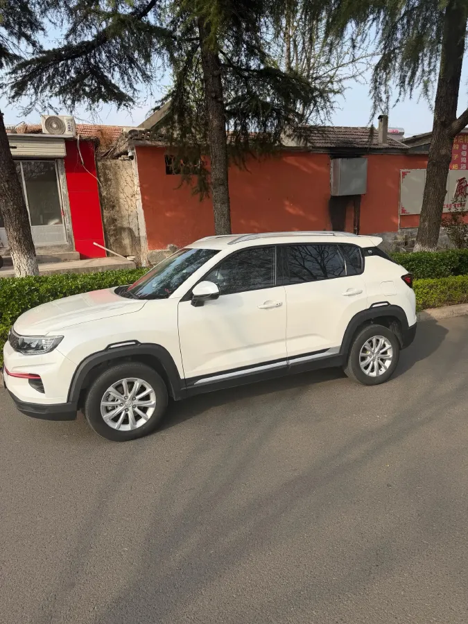 2021 ChangAn CS35 Plus 1.6L 128HP L4 CVT,autocango,china used car exporter,china ev exporter,chinese used car exporter,chinese used ev exporter