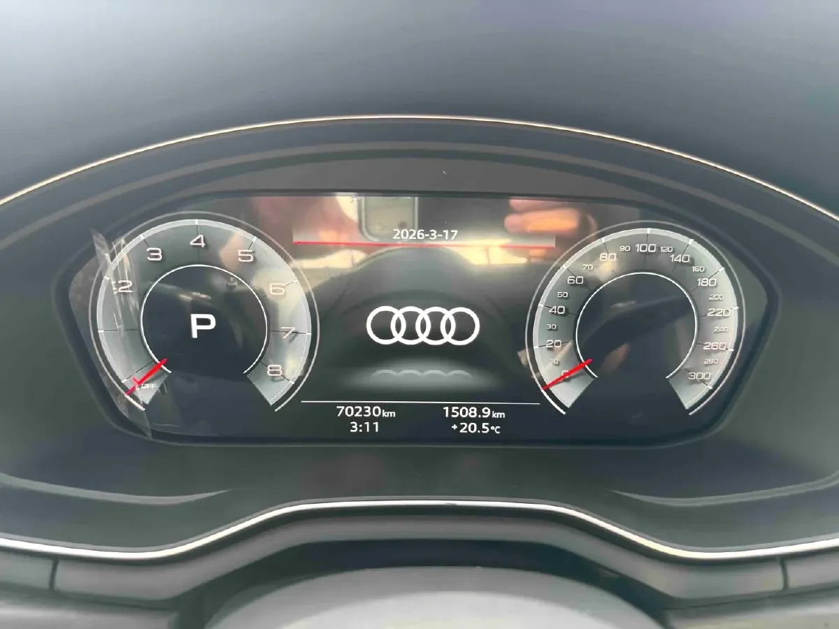 2023 Audi A4L 2.0T 190HP L4 7DCT,autocango,china used car exporter,china ev exporter,chinese used car exporter,chinese used ev exporter