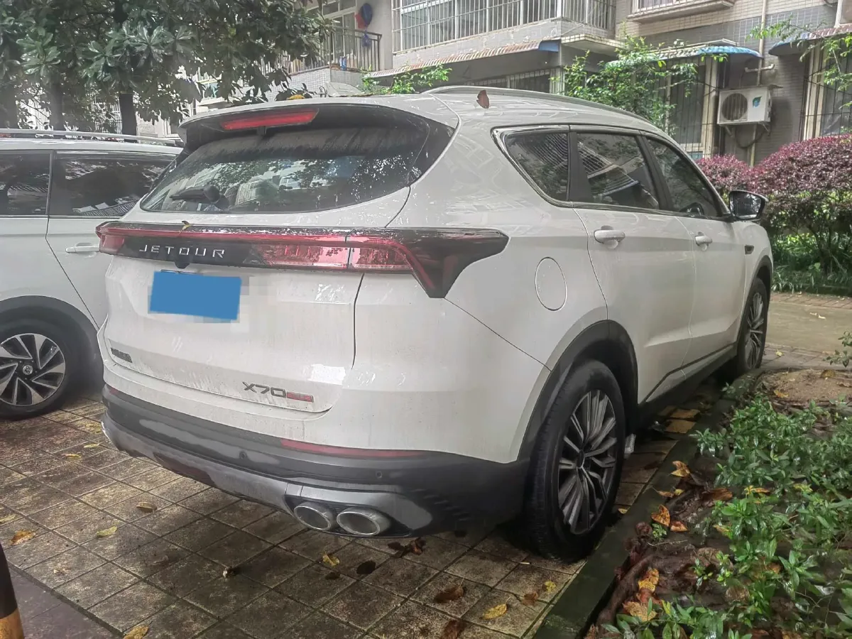 2023 ChangAn Oshan X7 Plus 1.5T 188HP L4 7DCT,autocango,china used car exporter,china ev exporter,chinese used car exporter,chinese used ev exporter
