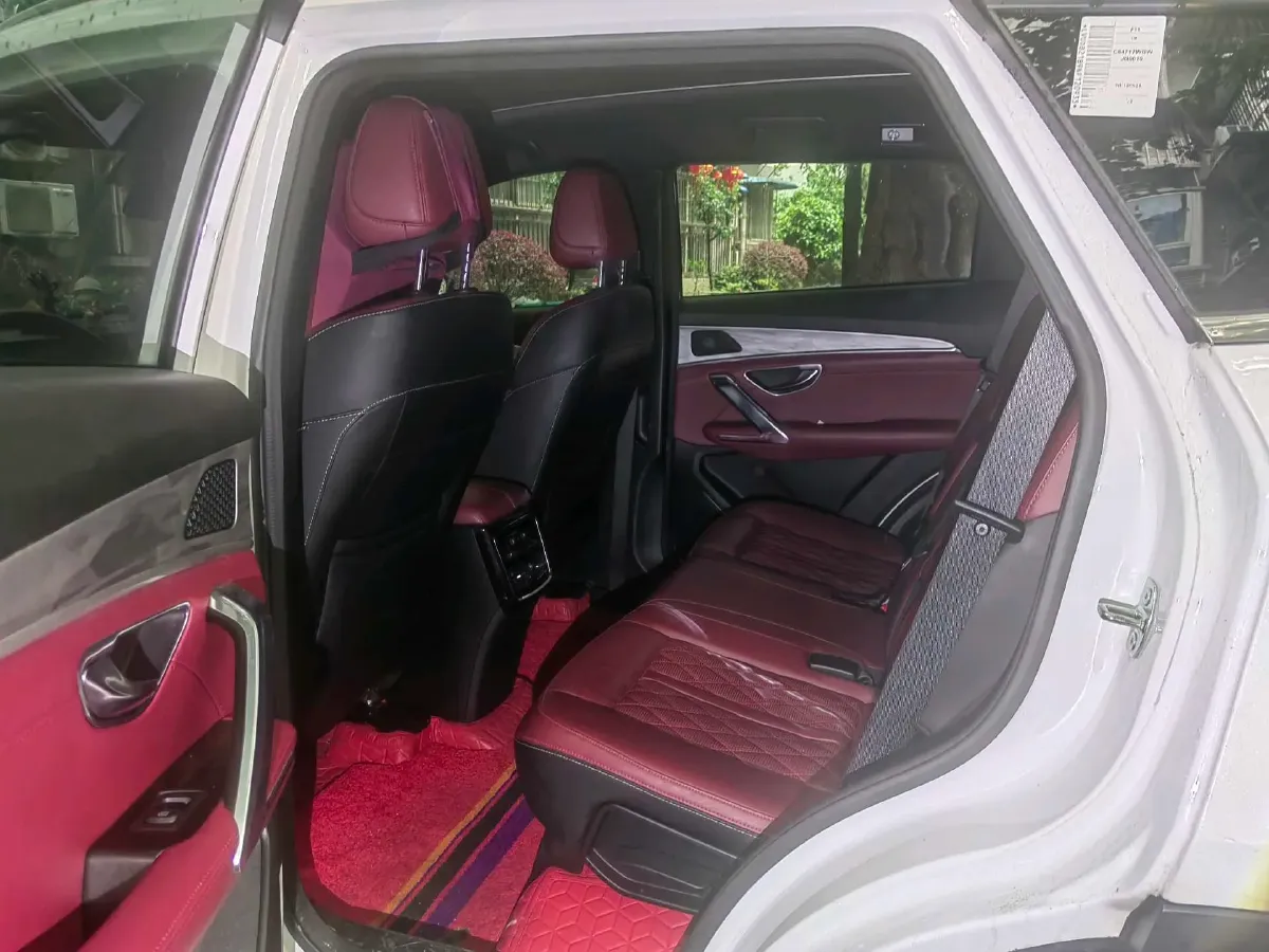 2023 ChangAn Oshan X7 Plus 1.5T 188HP L4 7DCT,autocango,china used car exporter,china ev exporter,chinese used car exporter,chinese used ev exporter