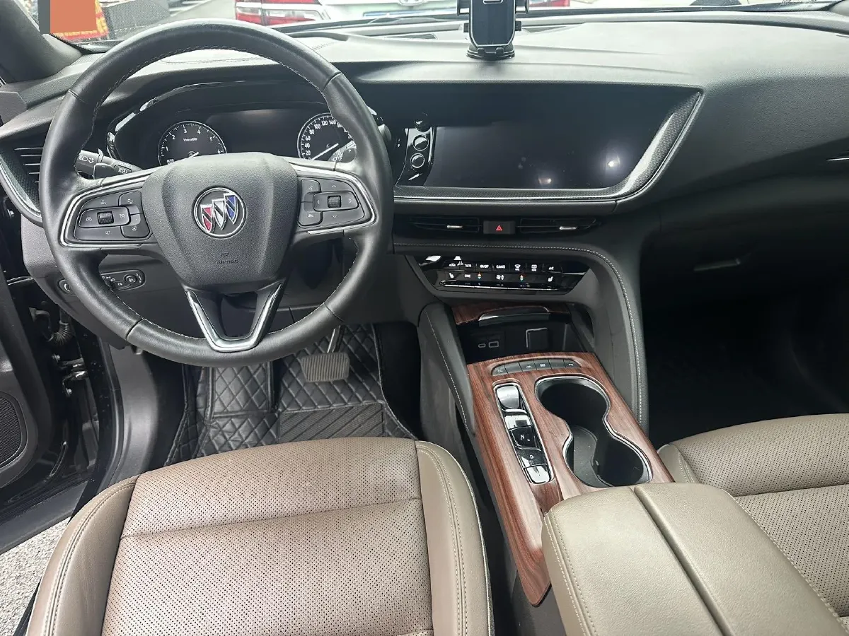2022 Buick EnvisionPlus 2.0T 237HP L4 9AT,autocango,china used car exporter,china ev exporter,chinese used car exporter,chinese used ev exporter