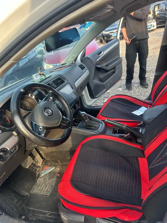 2018 Volkswagen Bora 1.5L 110HP L4 6AT,autocango,china used car exporter,china ev exporter,chinese used car exporter,chinese used ev exporter