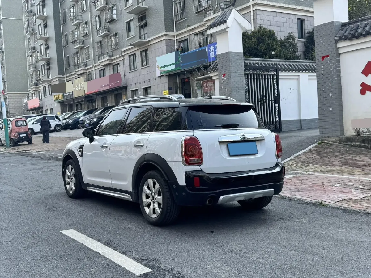 2017 MINI COUNTRYMAN 1.5T 136HP L3 6AT,autocango,china used car exporter,china ev exporter,chinese used car exporter,chinese used ev exporter