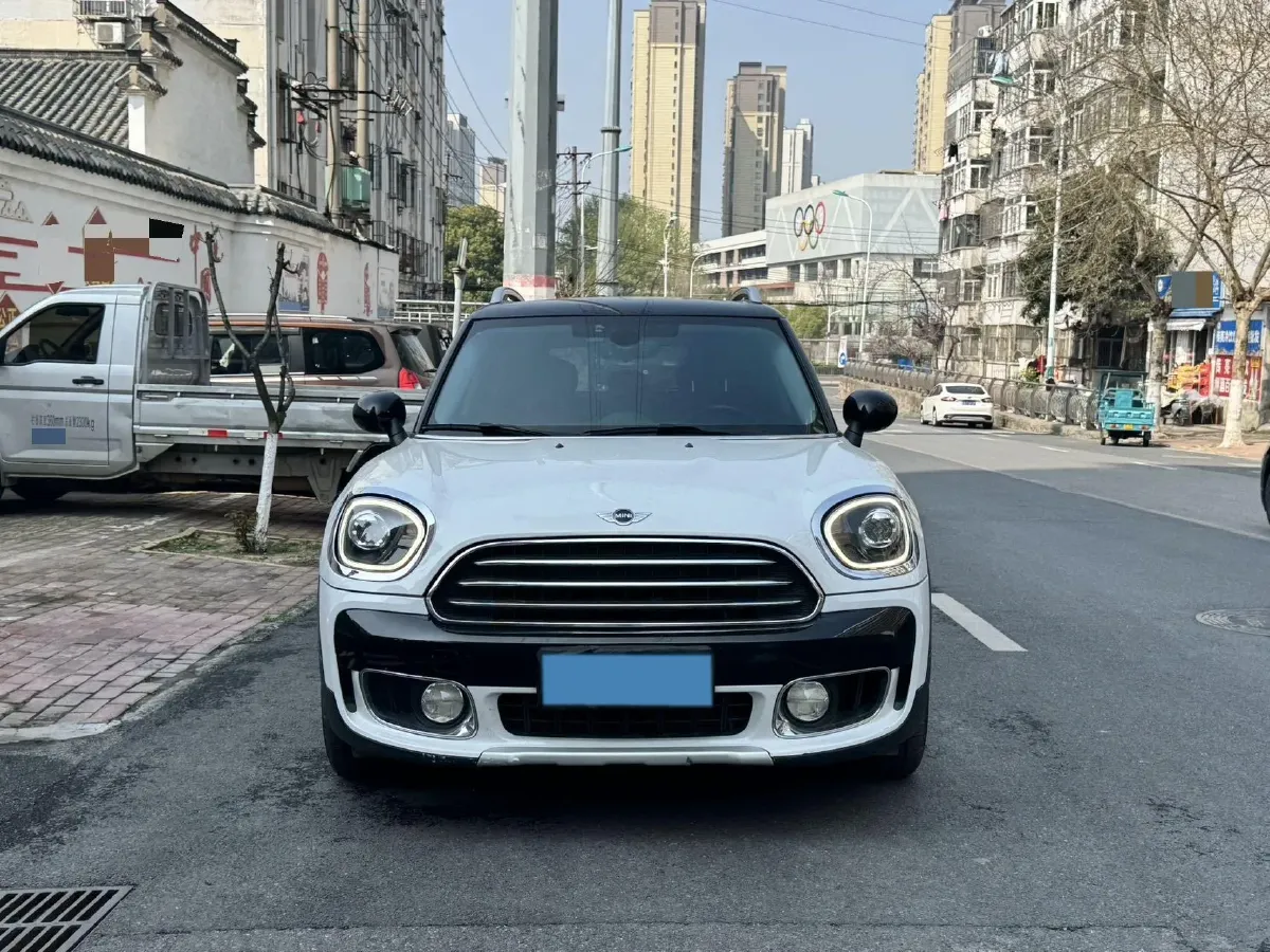 2017 MINI COUNTRYMAN 1.5T 136HP L3 6AT,autocango,china used car exporter,china ev exporter,chinese used car exporter,chinese used ev exporter