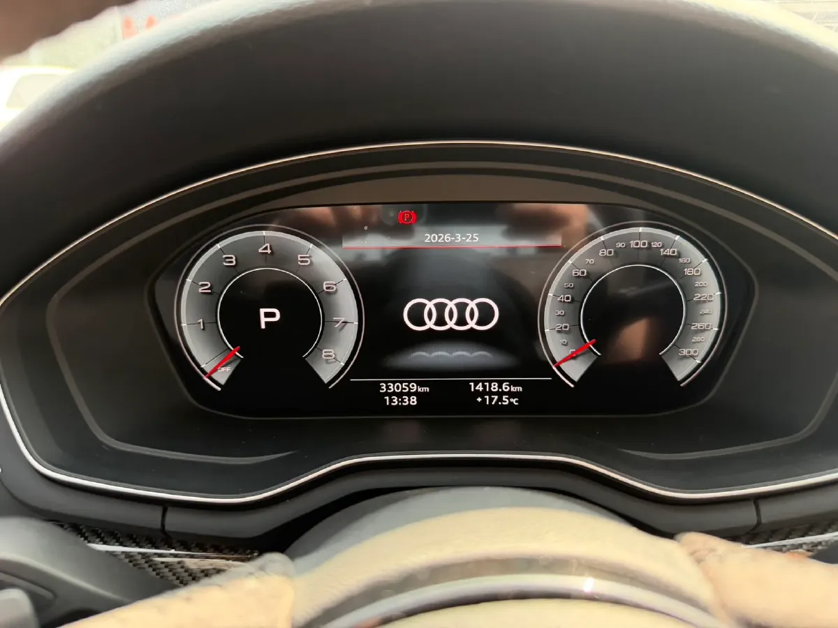 2023 Audi A4L 2.0T 245HP L4 7DCT,autocango,china used car exporter,china ev exporter,chinese used car exporter,chinese used ev exporter