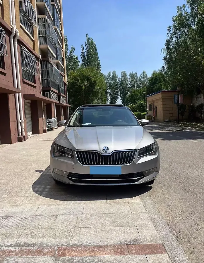 2018 Nissan Terra 2.5L 184HP L4 7AT,autocango,china used car exporter,china ev exporter,chinese used car exporter,chinese used ev exporter