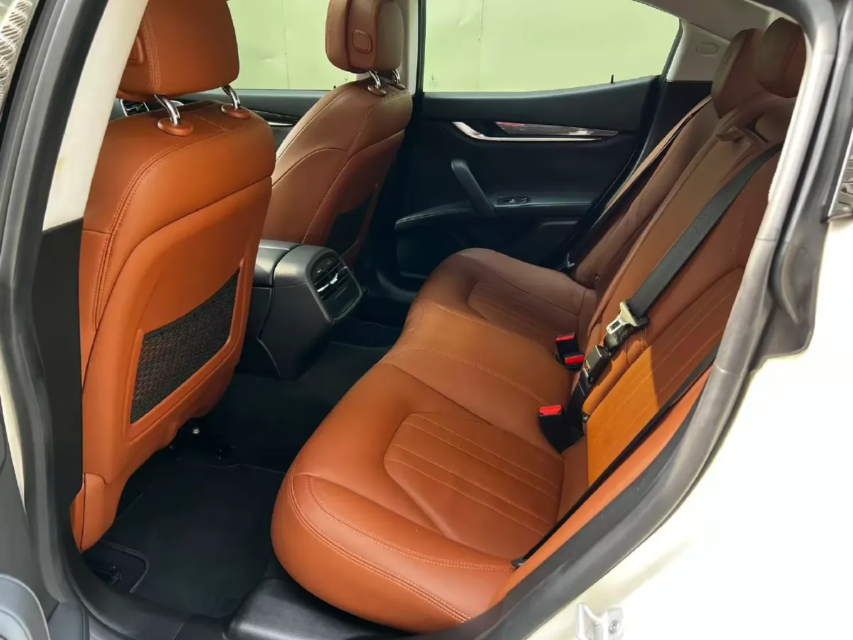 2018 Maserati Ghibli 3.0T 350HP V6 8AT,autocango,china used car exporter,china ev exporter,chinese used car exporter,chinese used ev exporter