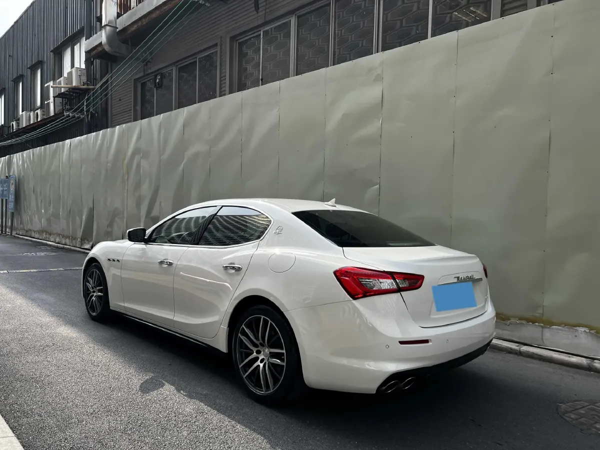 2018 Maserati Ghibli 3.0T 350HP V6 8AT,autocango,china used car exporter,china ev exporter,chinese used car exporter,chinese used ev exporter