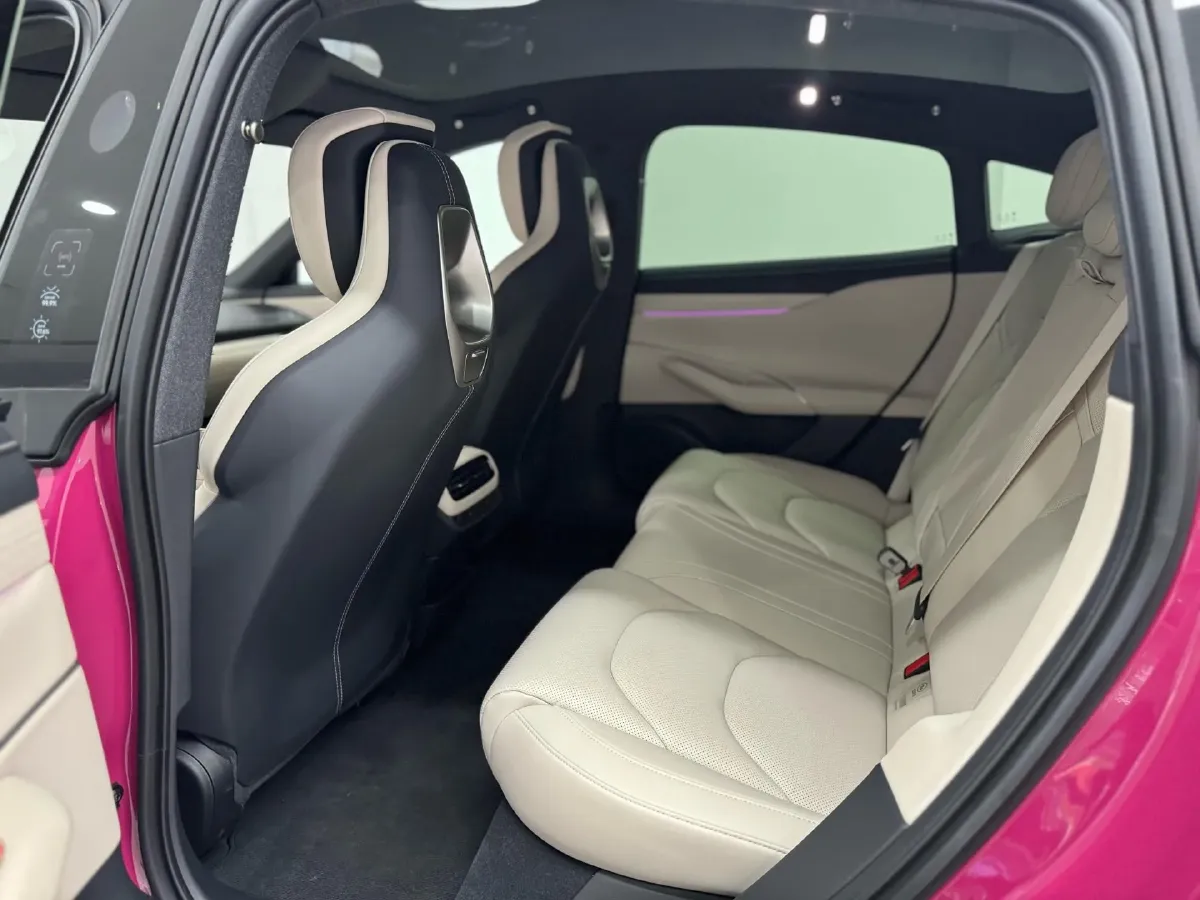 2024 MI SU7 BEV 73.6KWH,autocango,china used car exporter,china ev exporter,chinese used car exporter,chinese used ev exporter