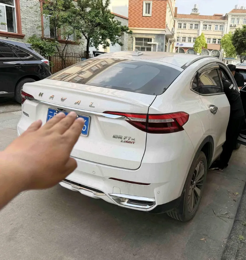 2019 Haval F7x 2.0T 224HP L4 7DCT,autocango,china used car exporter,china ev exporter,chinese used car exporter,chinese used ev exporter