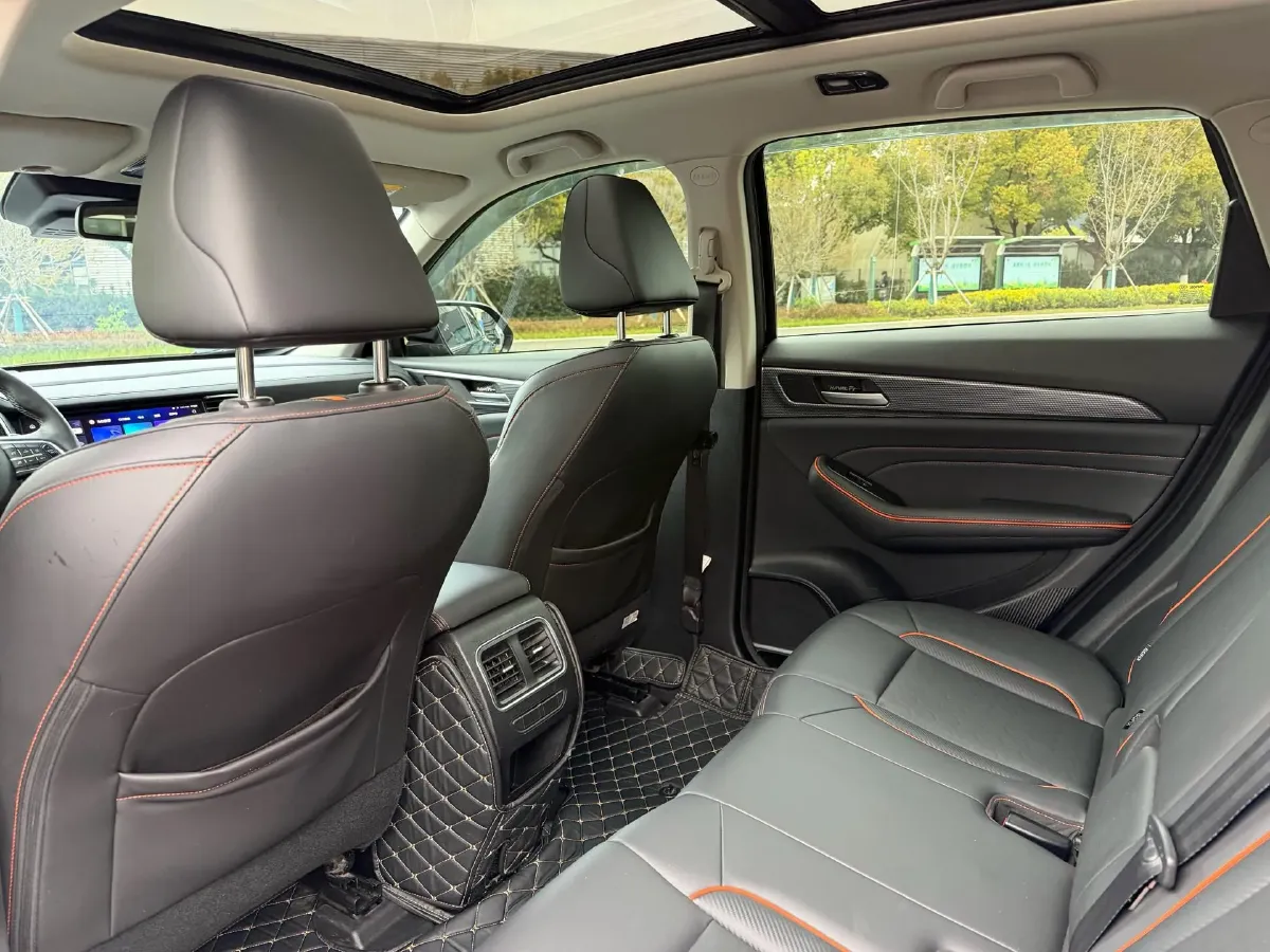 2020 Haval F7 2.0T 224HP L4 7DCT,autocango,china used car exporter,china ev exporter,chinese used car exporter,chinese used ev exporter