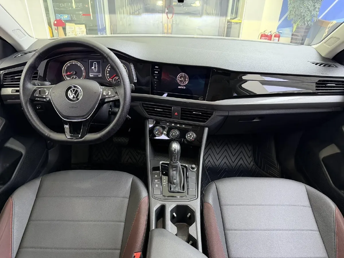 2021 Volkswagen Bora 1.5L 113HP L4 6AT,autocango,china used car exporter,china ev exporter,chinese used car exporter,chinese used ev exporter