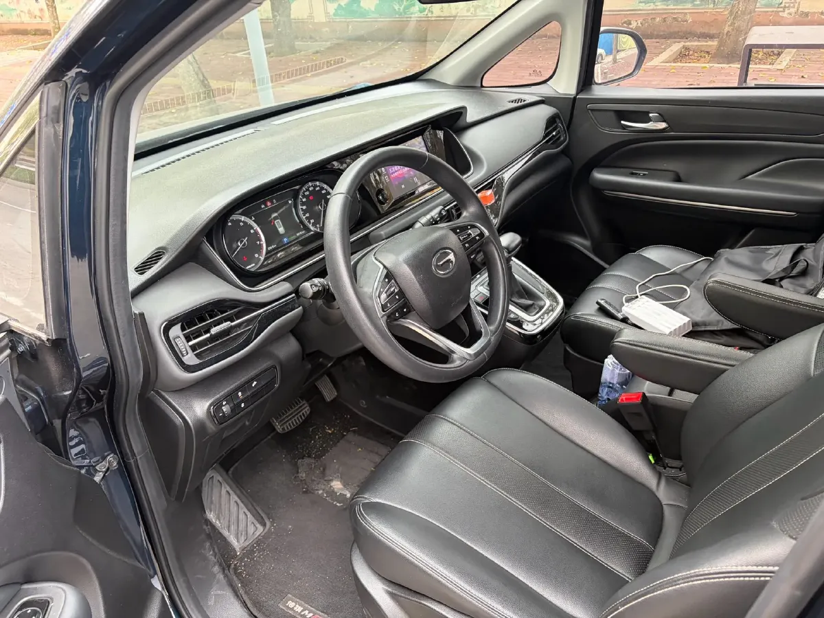 2021 GAC Trumpchi M6 1.5T 169HP L4 7DCT,autocango,china used car exporter,china ev exporter,chinese used car exporter,chinese used ev exporter