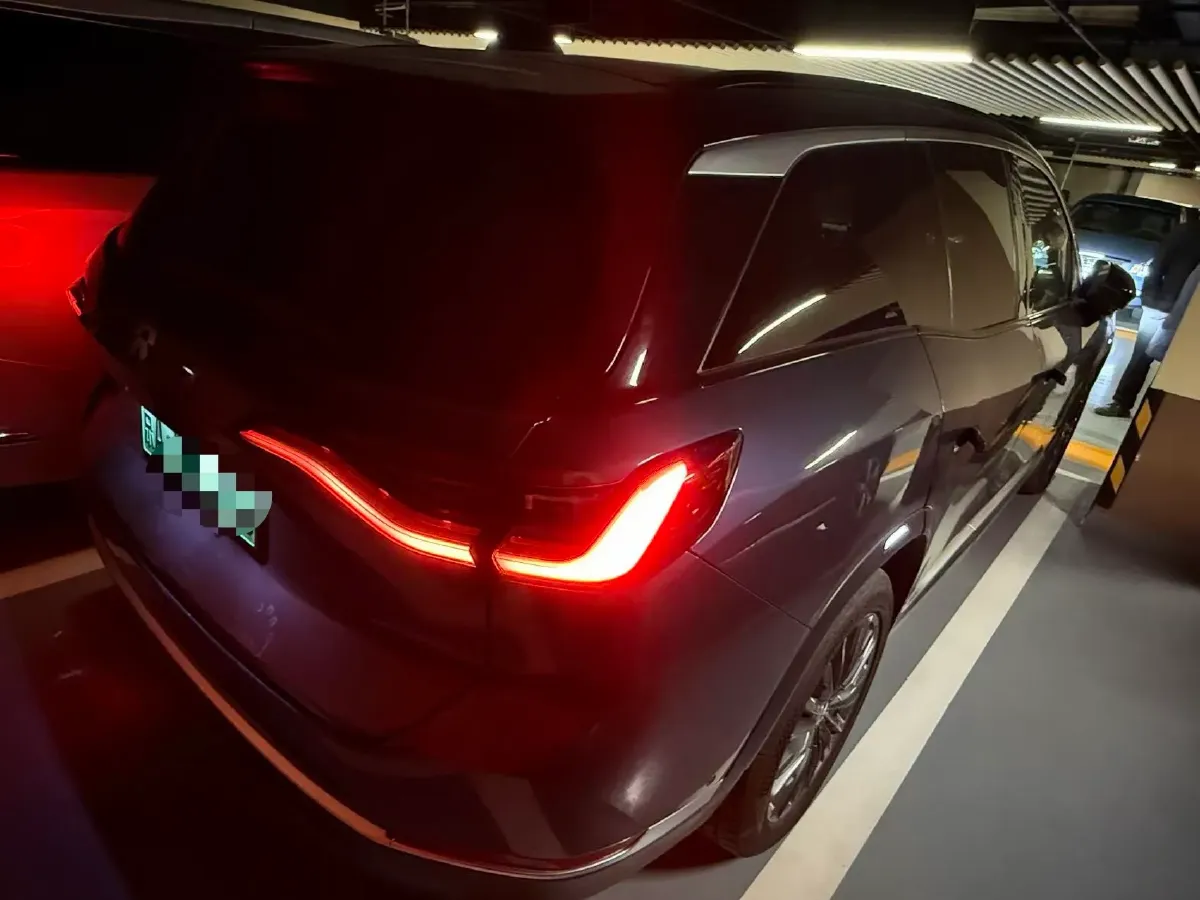 2020 NIO ES8 BEV 70KWH,autocango,china used car exporter,china ev exporter,chinese used car exporter,chinese used ev exporter