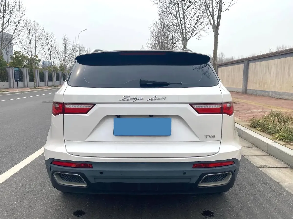 2017 Zotye T700 1.8T 177HP L4 6DCT,autocango,china used car exporter,china ev exporter,chinese used car exporter,chinese used ev exporter